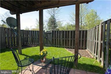 CENTRE RIDGE - Residential Lease