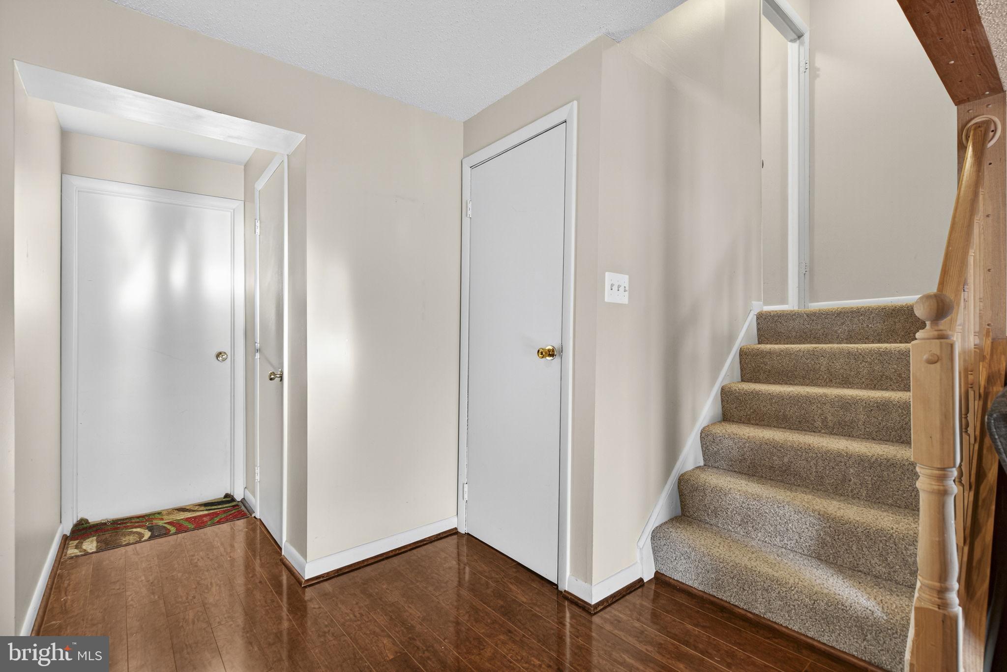 DALE CITY - Residential Lease