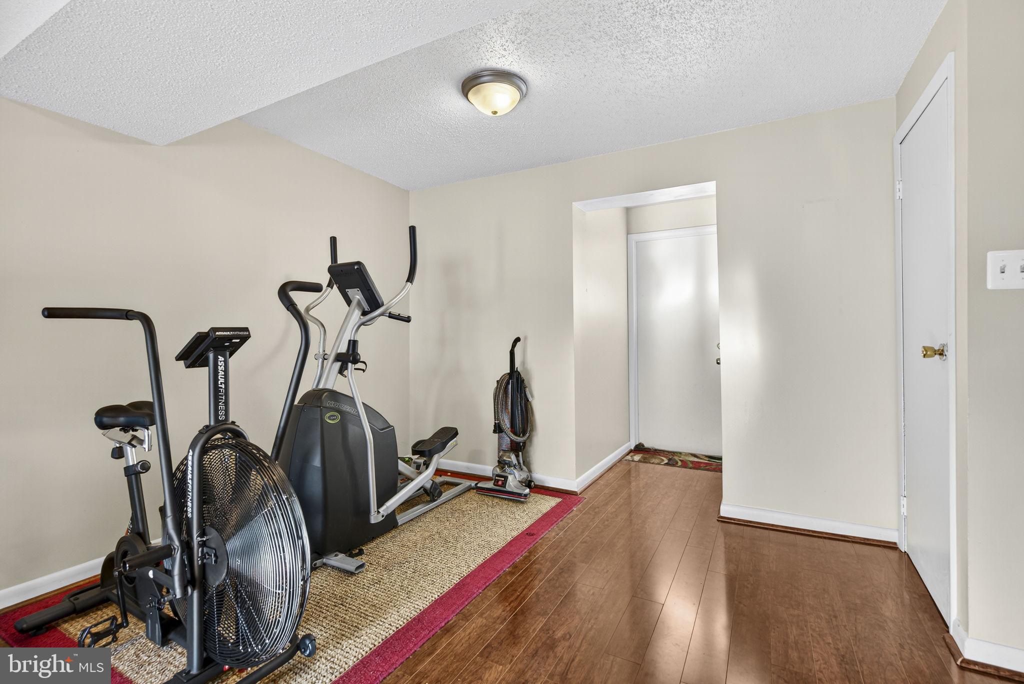 DALE CITY - Residential Lease