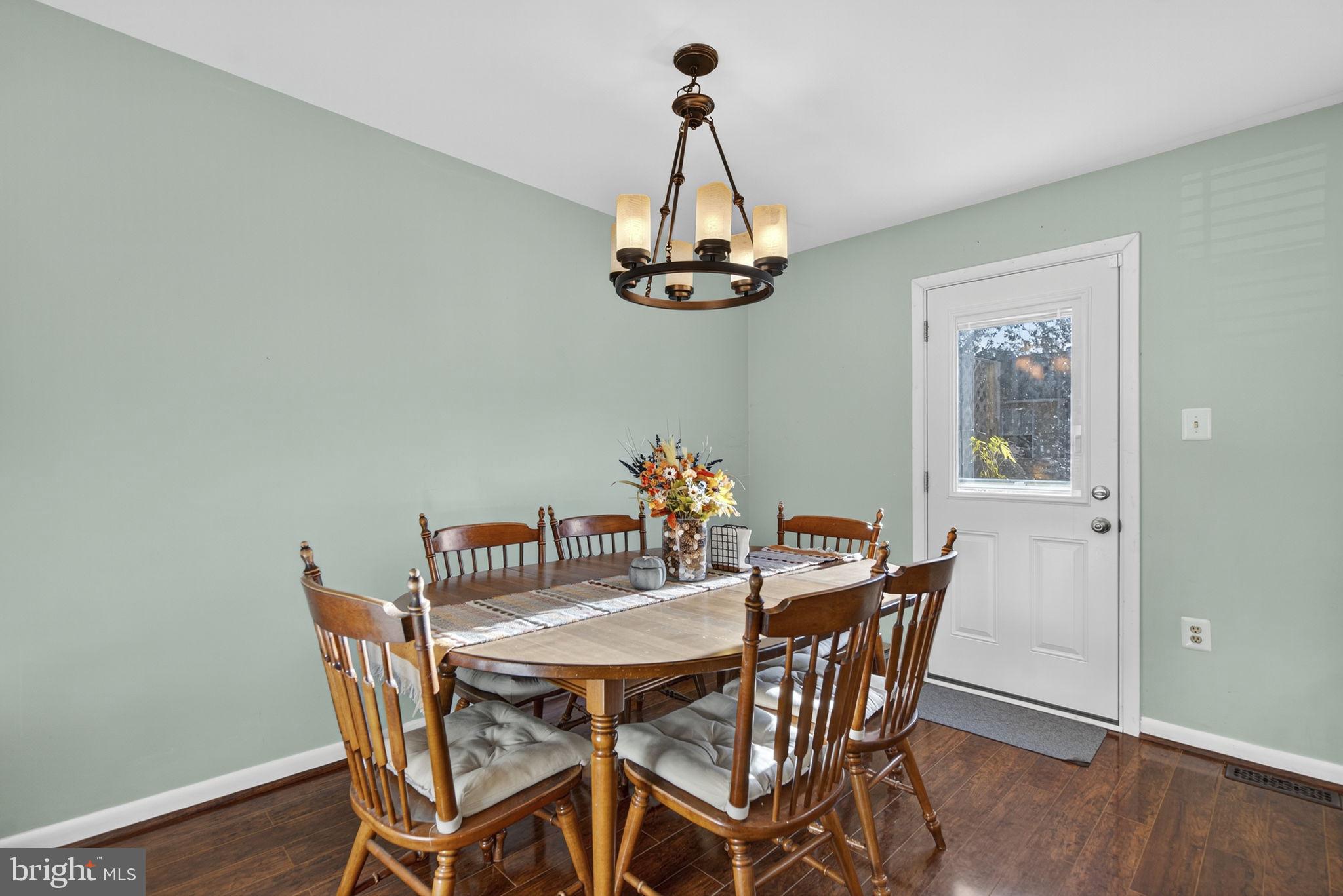 DALE CITY - Residential Lease