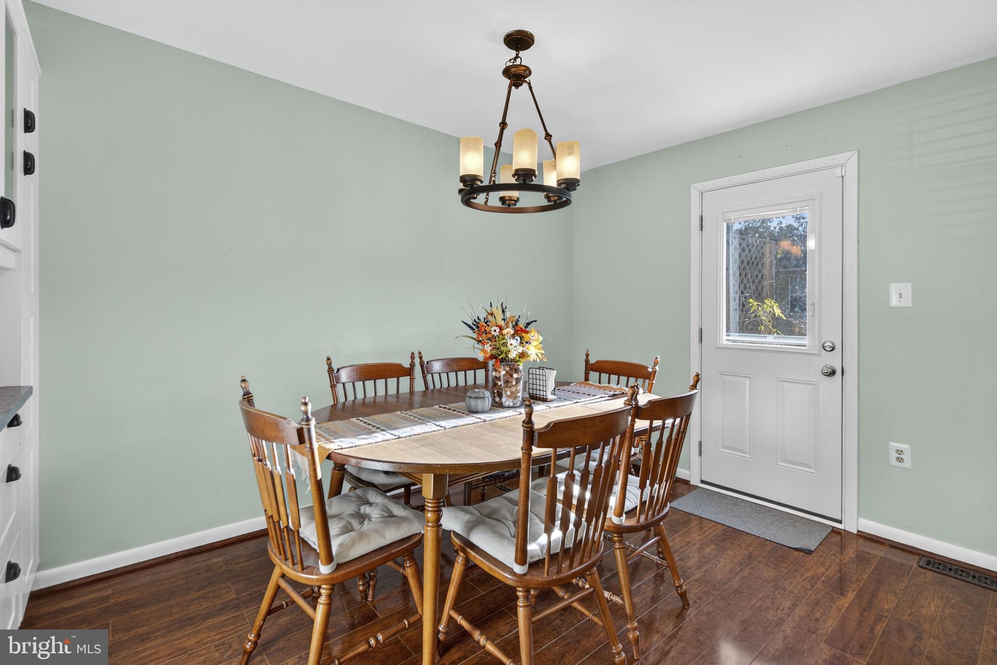 DALE CITY - Residential Lease