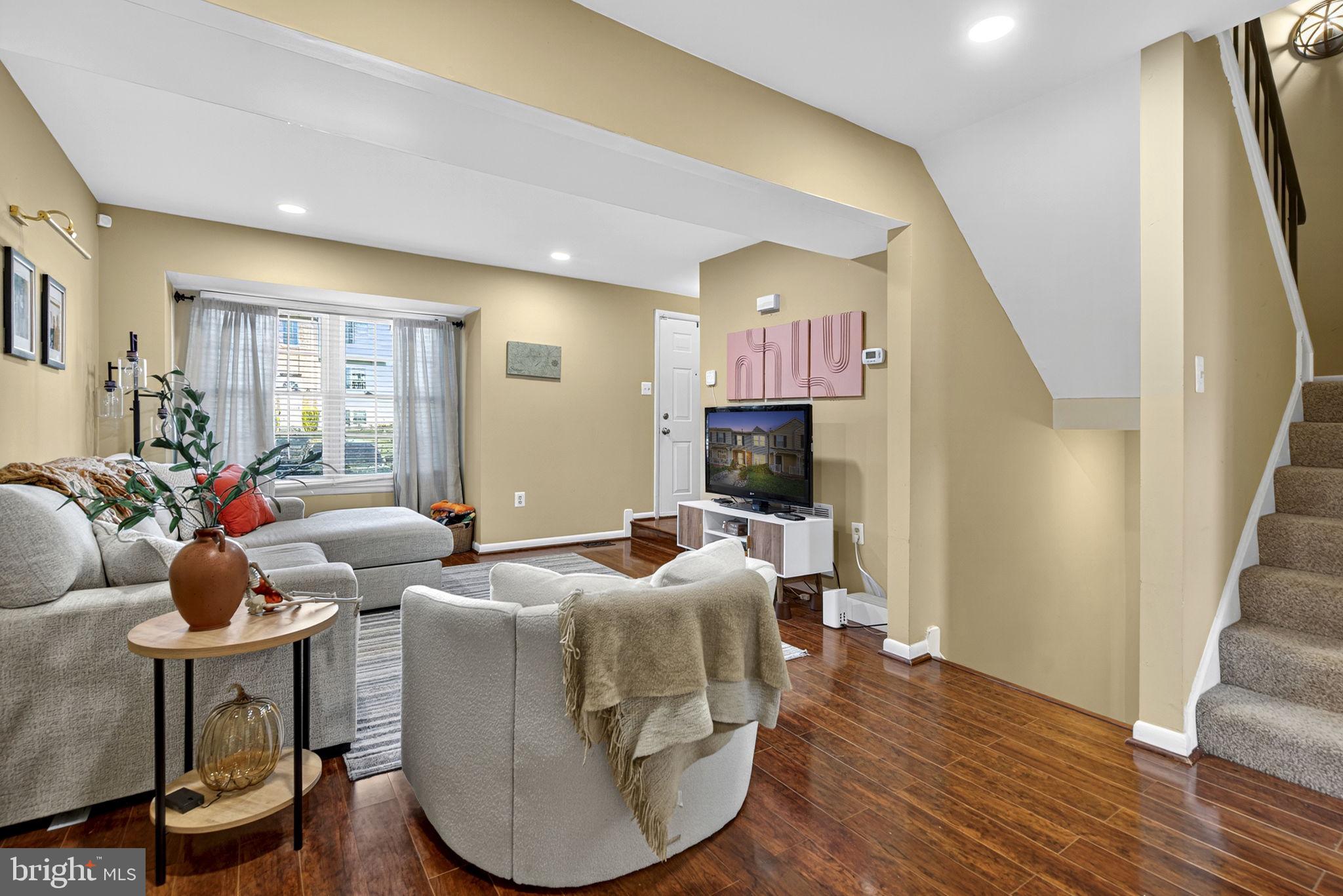 DALE CITY - Residential Lease