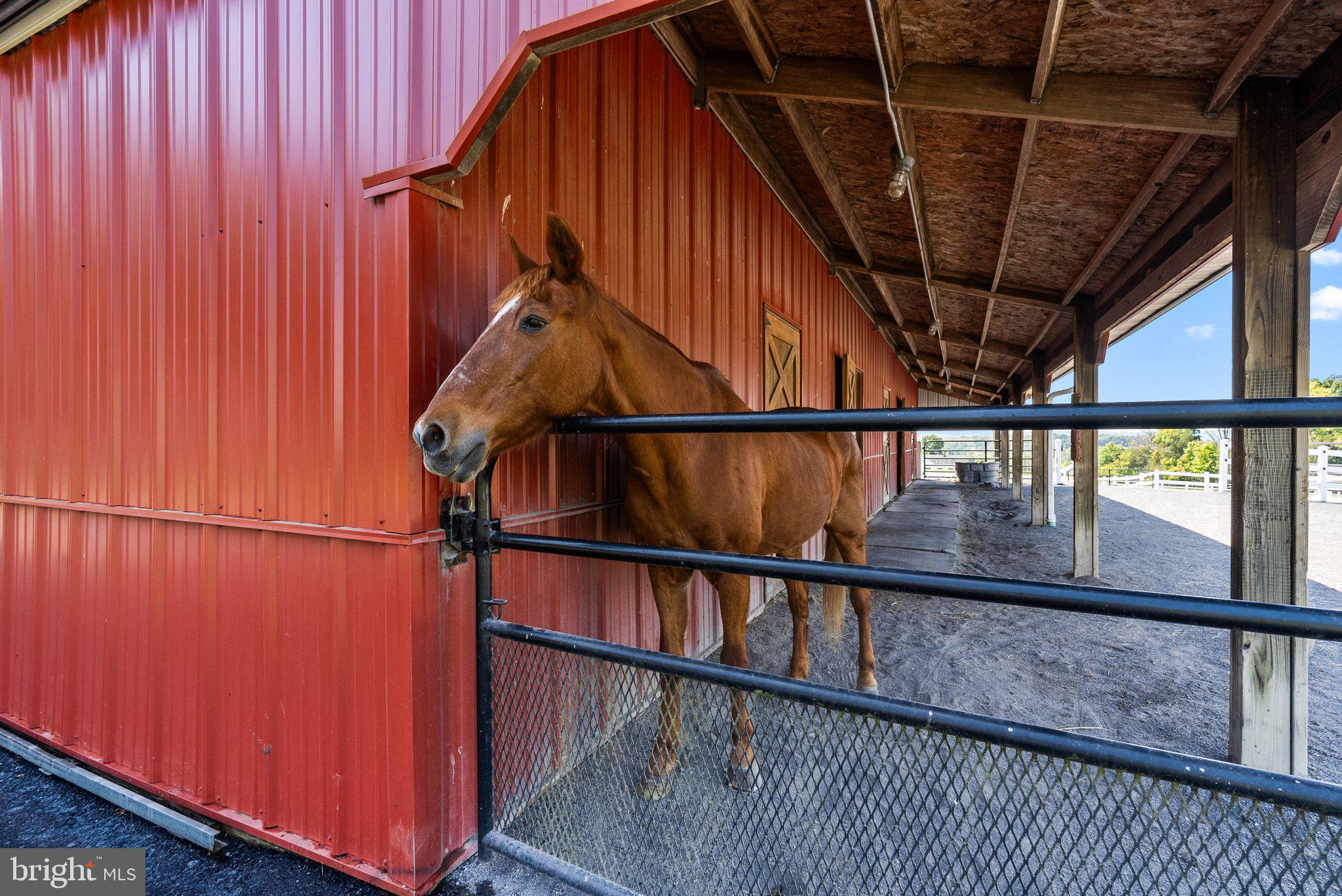 PENNSBURG - Residential