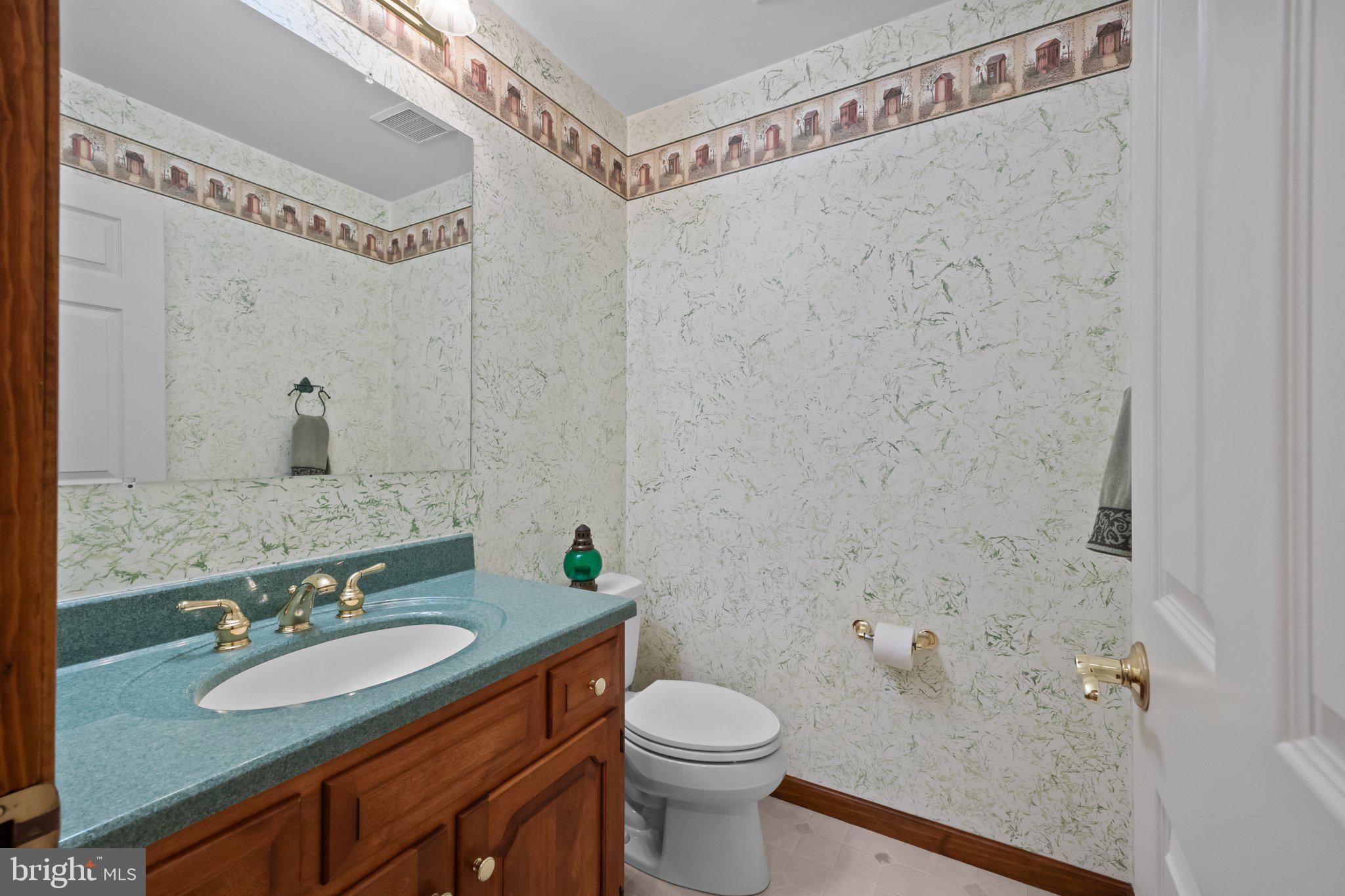 PENNSBURG - Residential