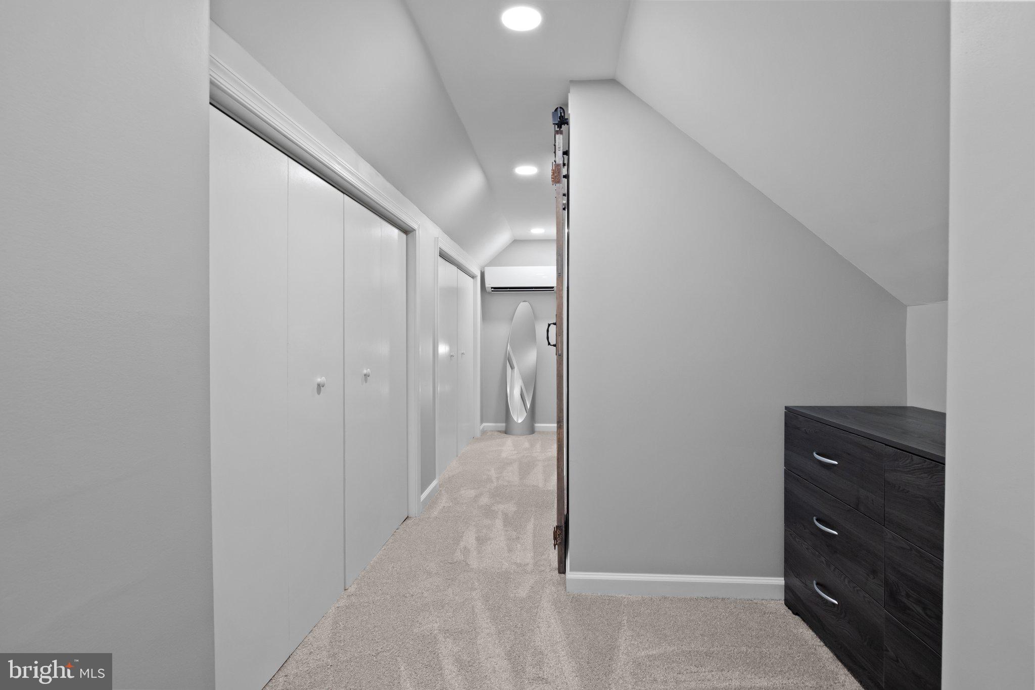 PENNSBURG - Residential