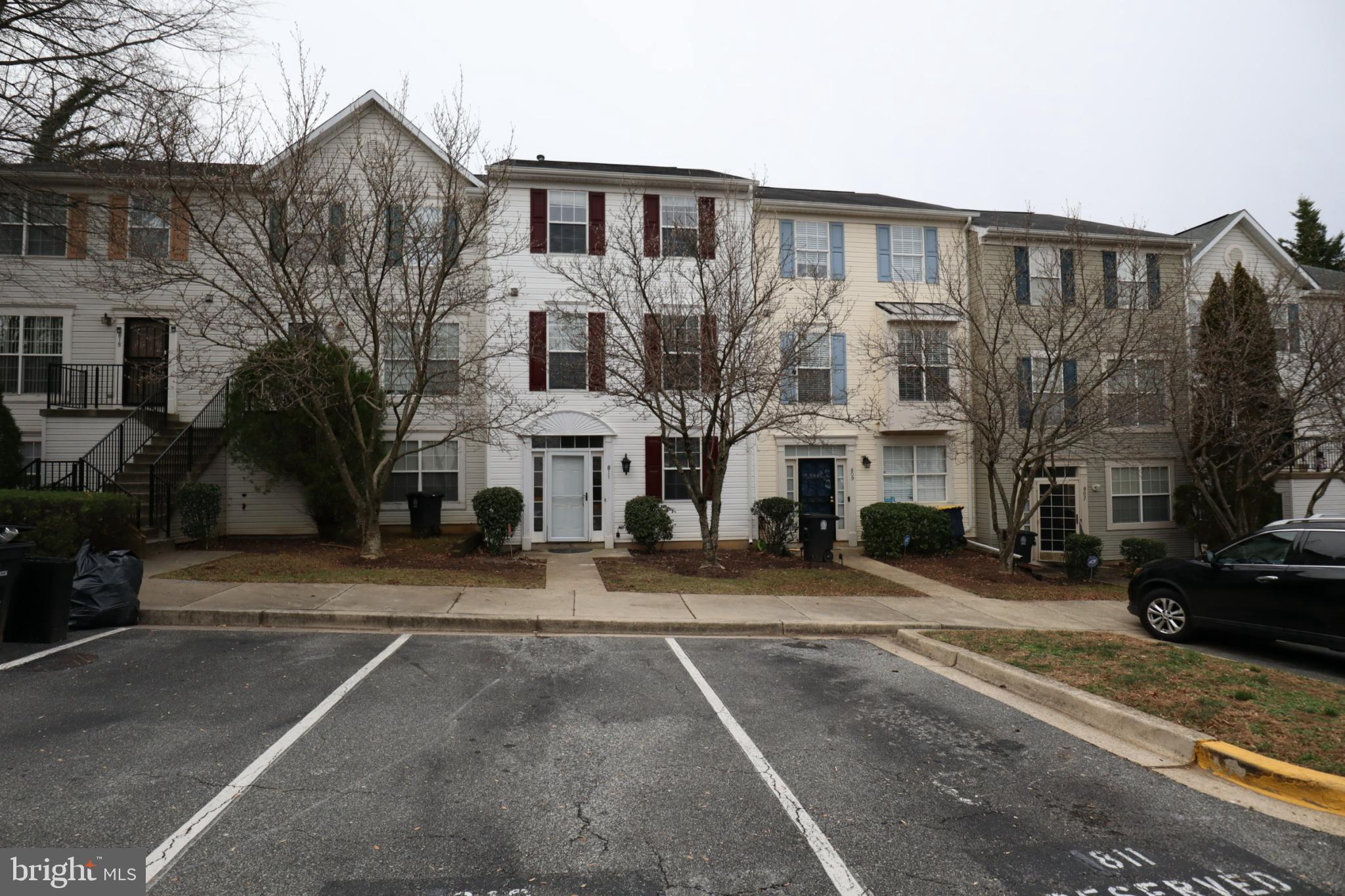 HILL OAKS - Residential Lease