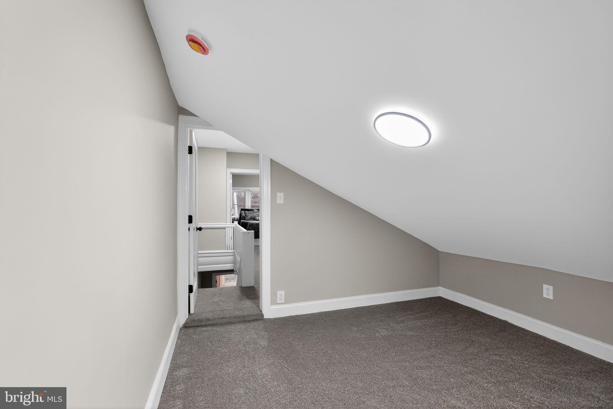 GERMANTOWN - Residential