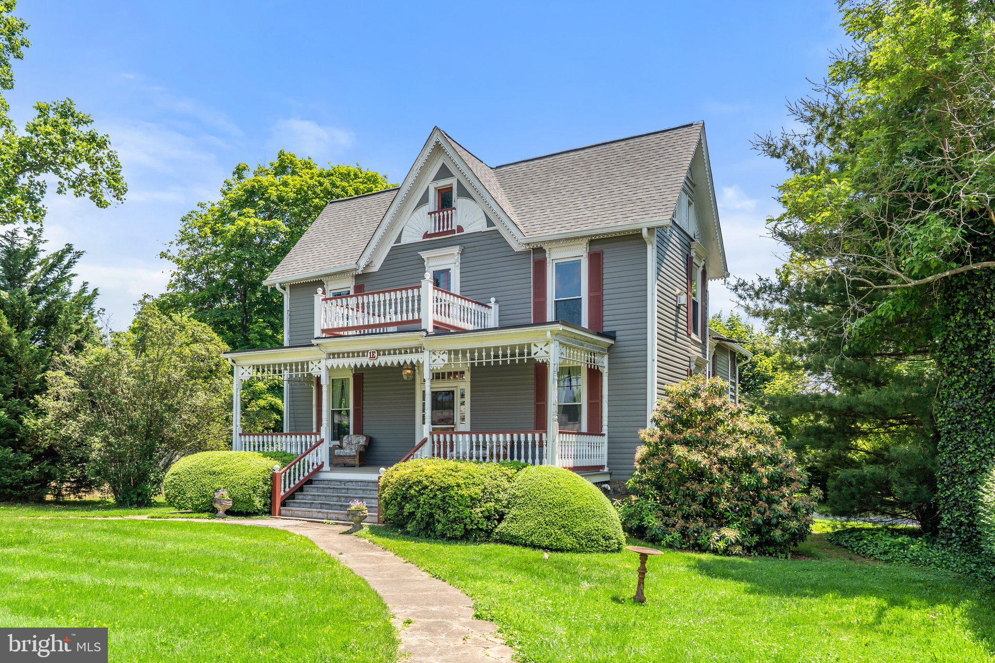 TOWN OF ROUND HILL - Commercial Sale