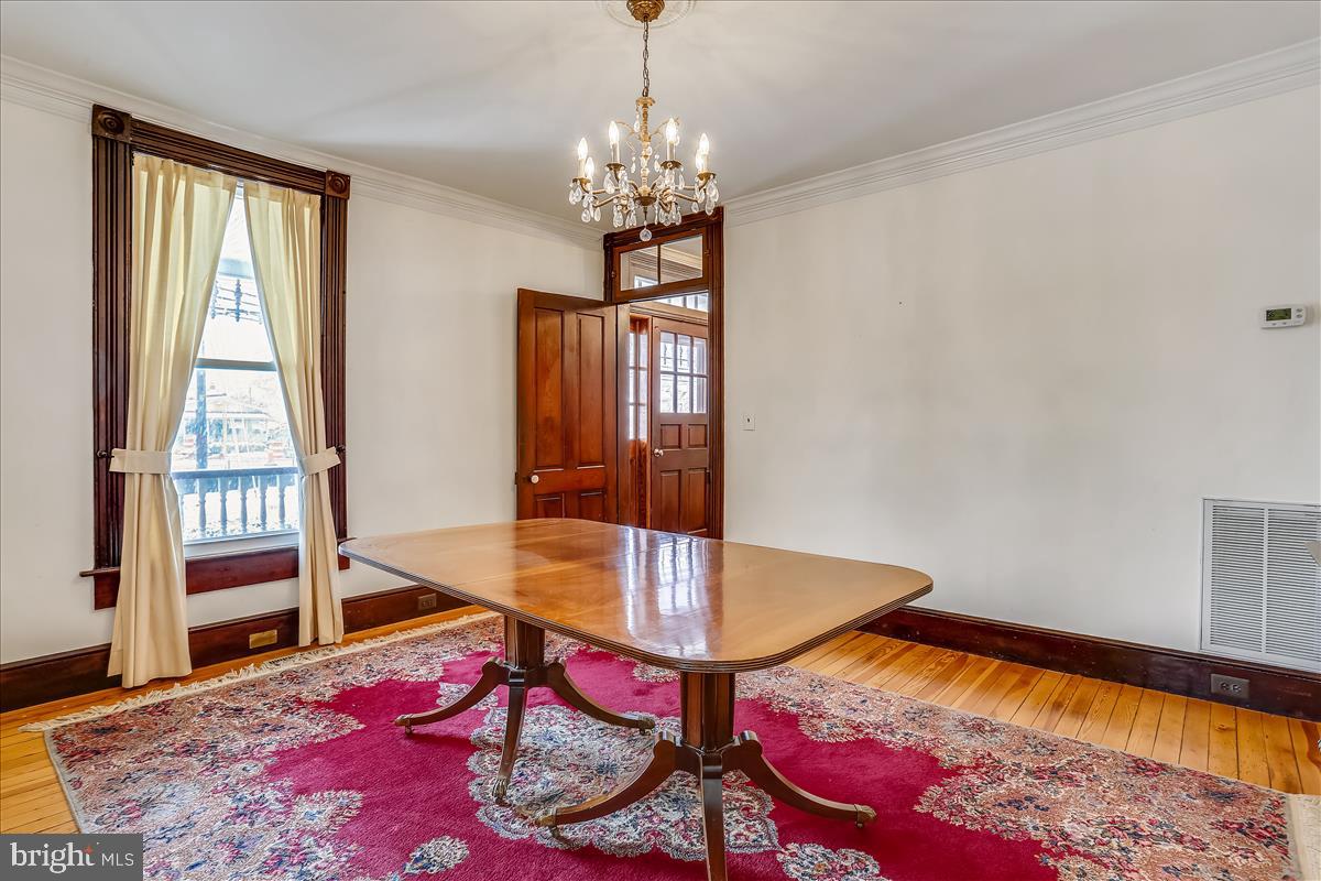 TOWN OF ROUND HILL - Commercial Sale