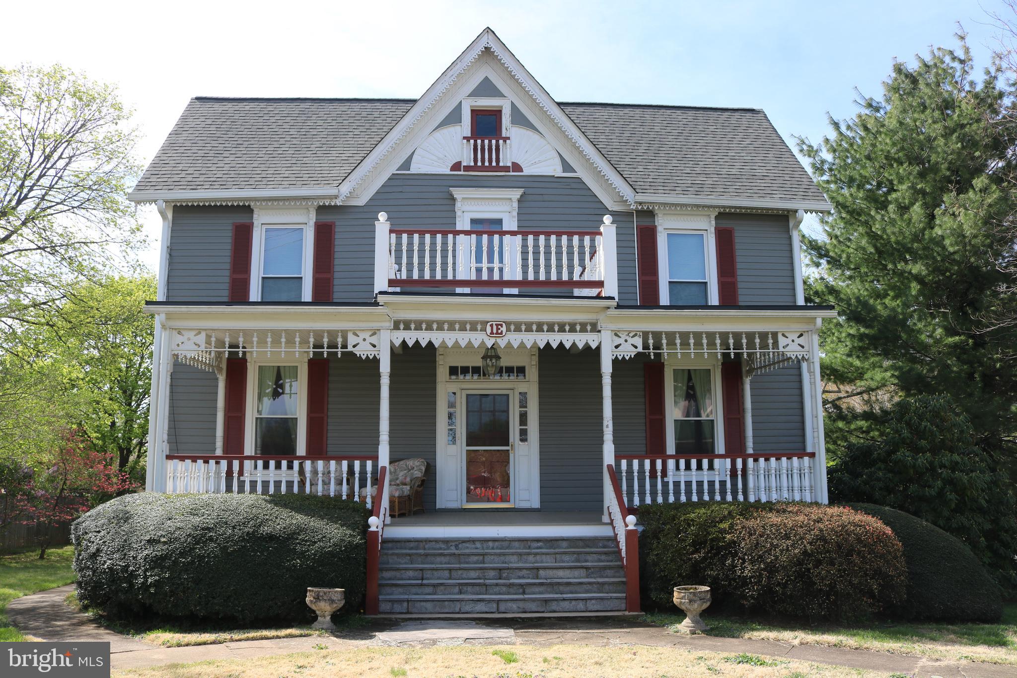 TOWN OF ROUND HILL - Commercial Sale