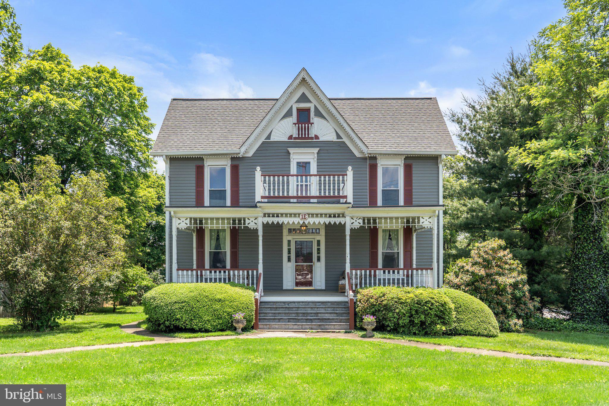 TOWN OF ROUND HILL - Commercial Sale