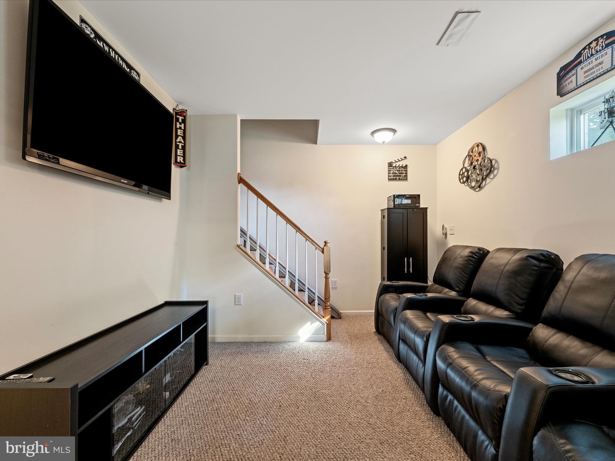 WILLOW RIDGE - Residential