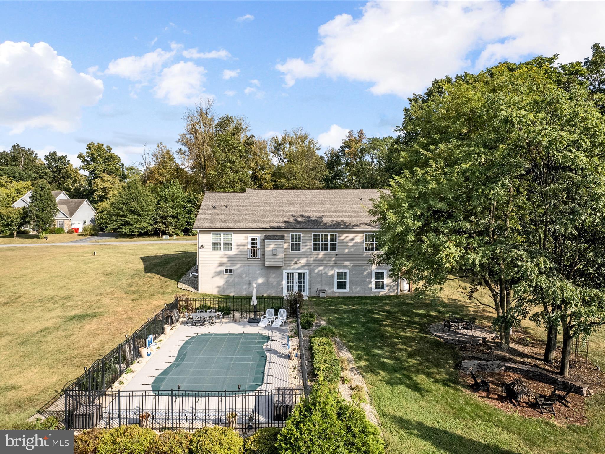 WILLOW RIDGE - Residential