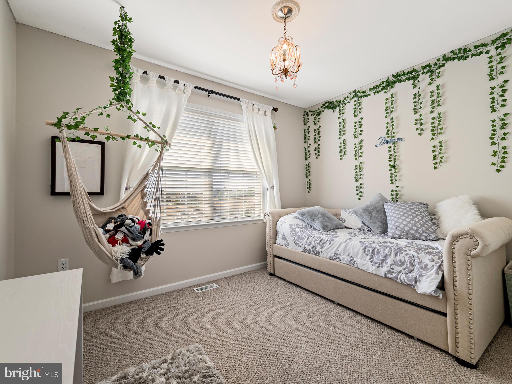 WILLOW RIDGE - Residential