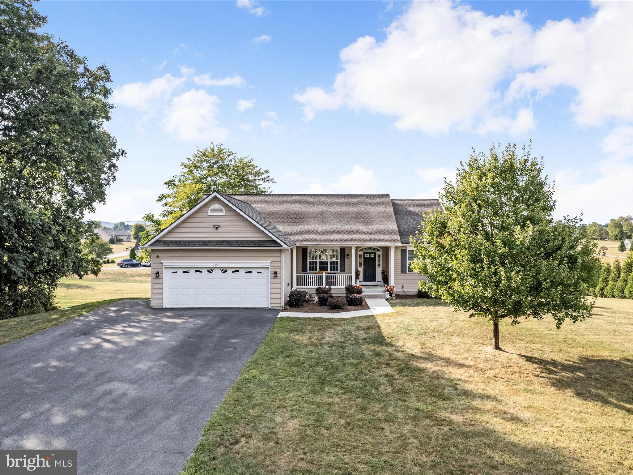 WILLOW RIDGE - Residential