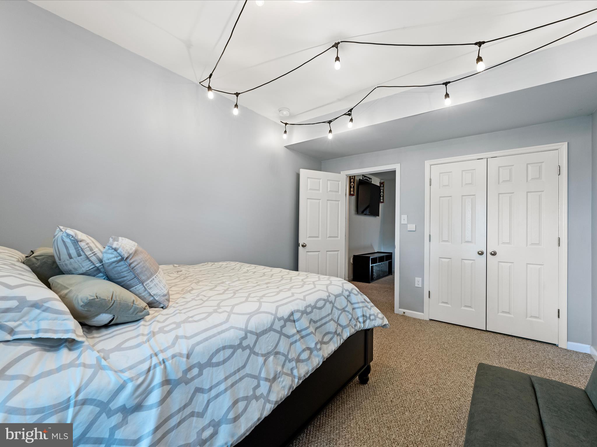 WILLOW RIDGE - Residential