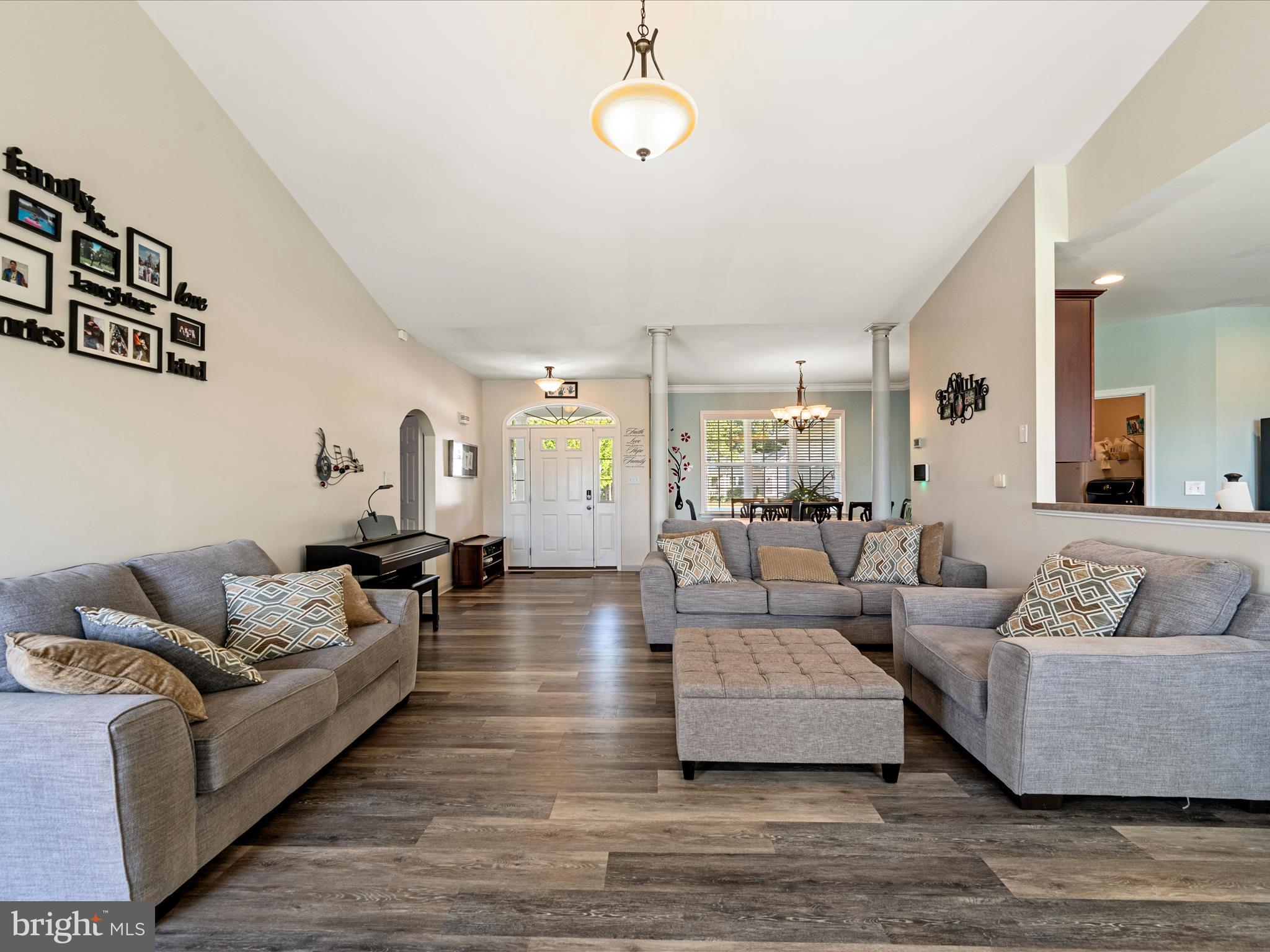 WILLOW RIDGE - Residential