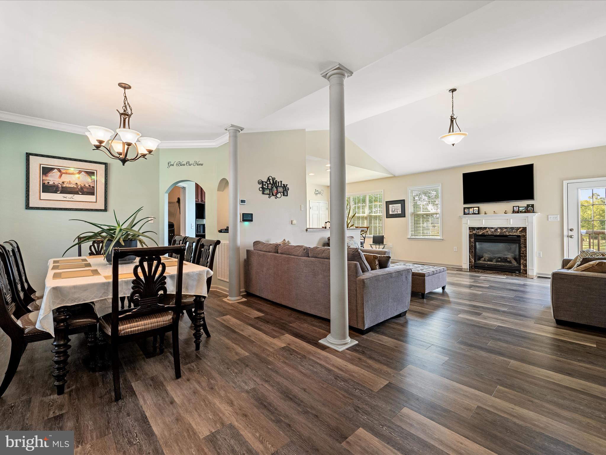 WILLOW RIDGE - Residential