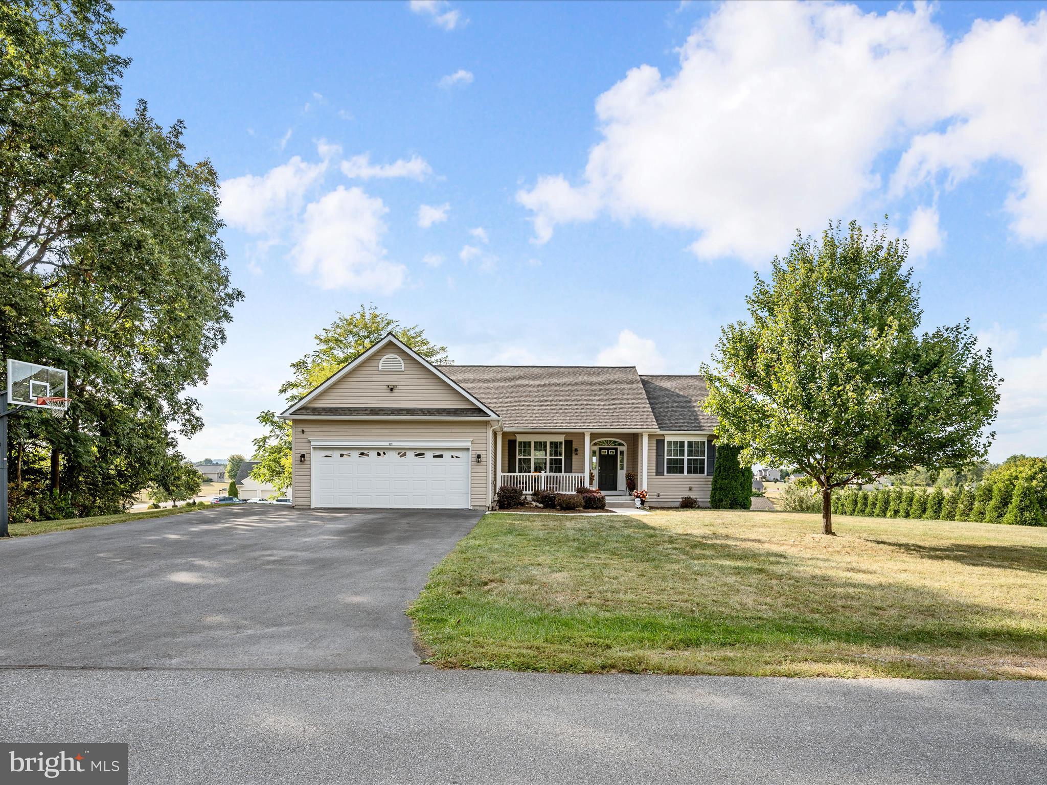 WILLOW RIDGE - Residential