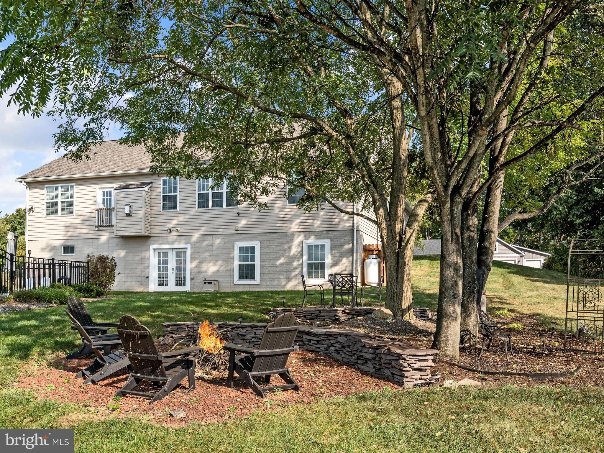 WILLOW RIDGE - Residential