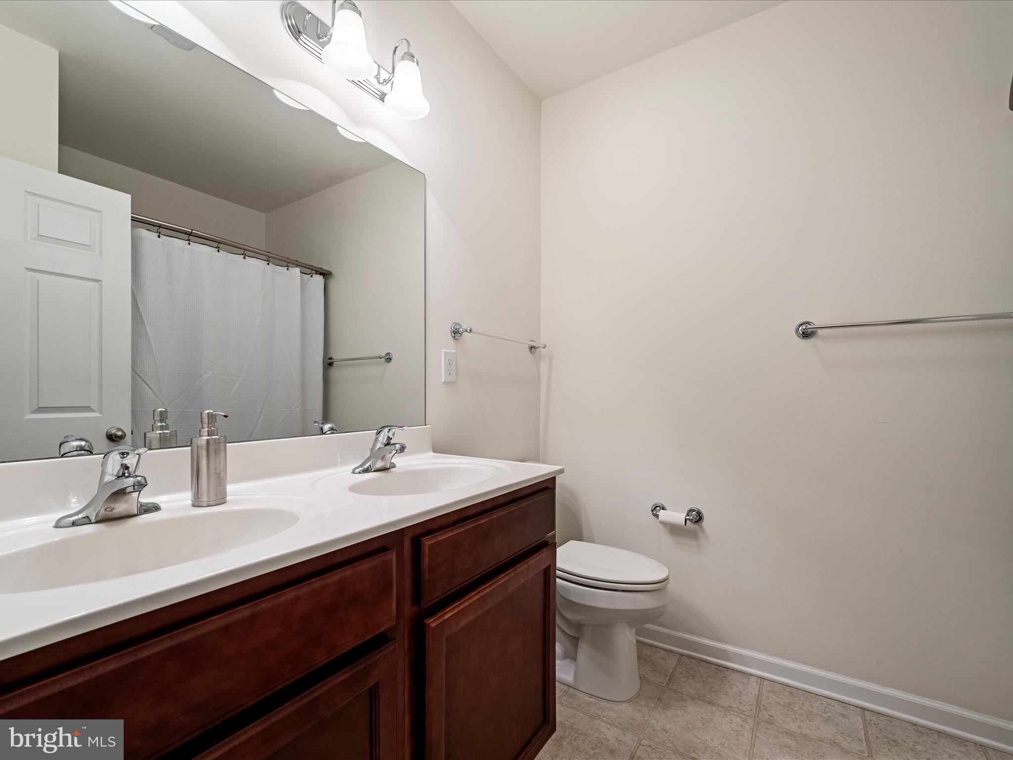 WILLOW RIDGE - Residential