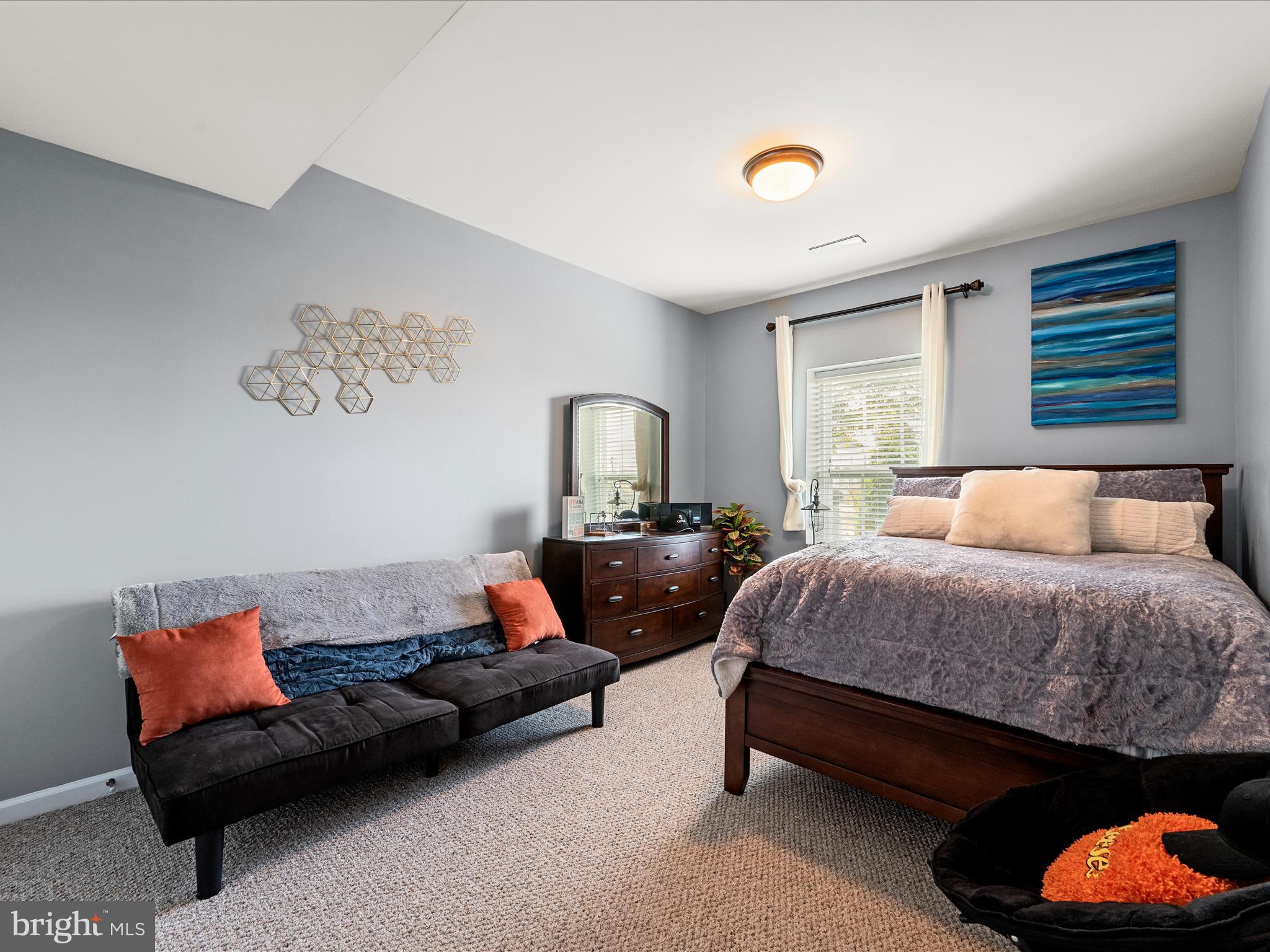 WILLOW RIDGE - Residential