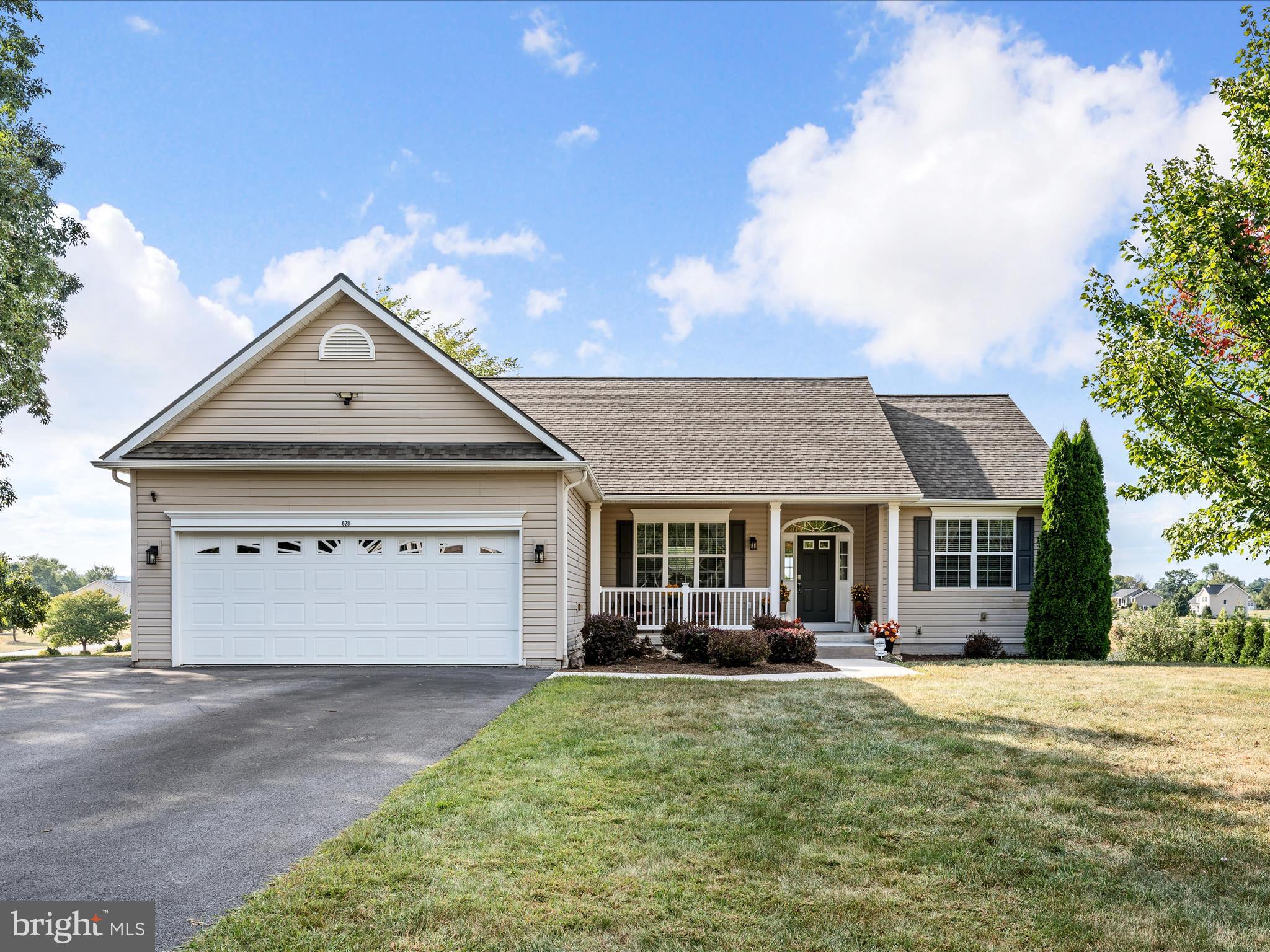 WILLOW RIDGE - Residential