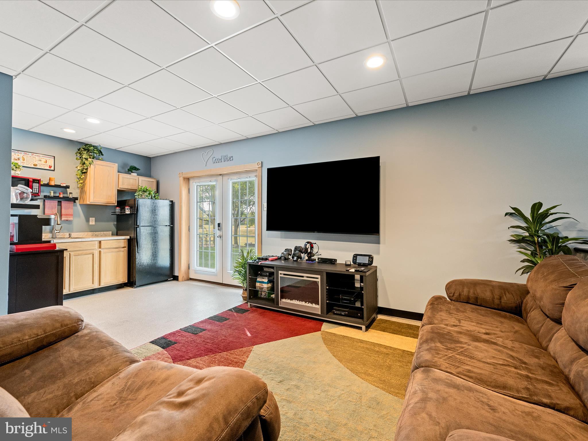 WILLOW RIDGE - Residential