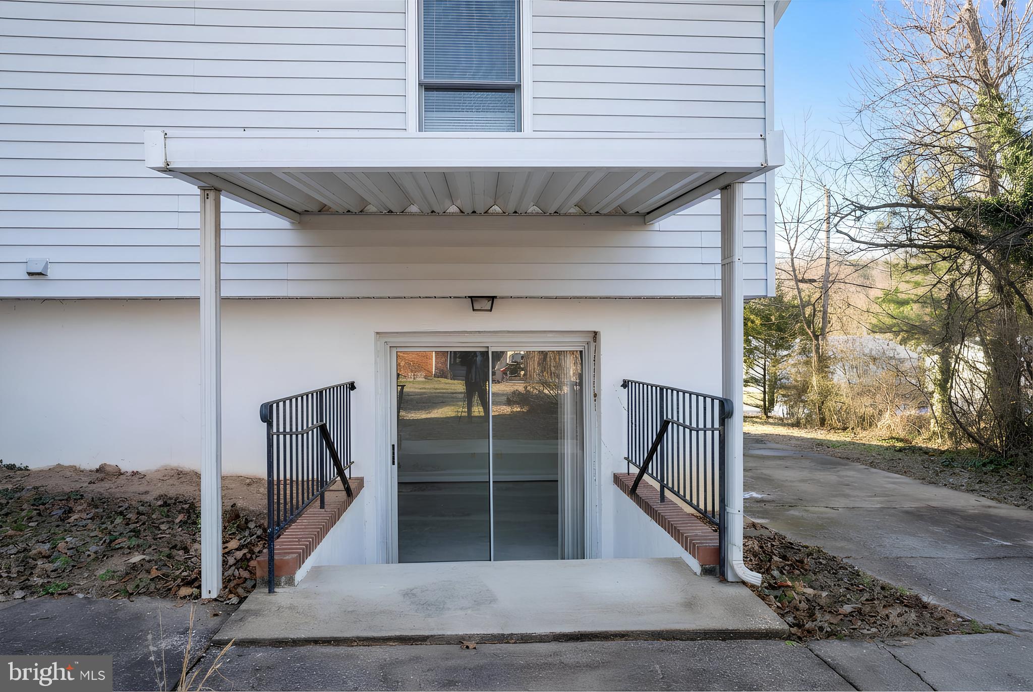 CRYSTAL SPRINGS - Residential Lease