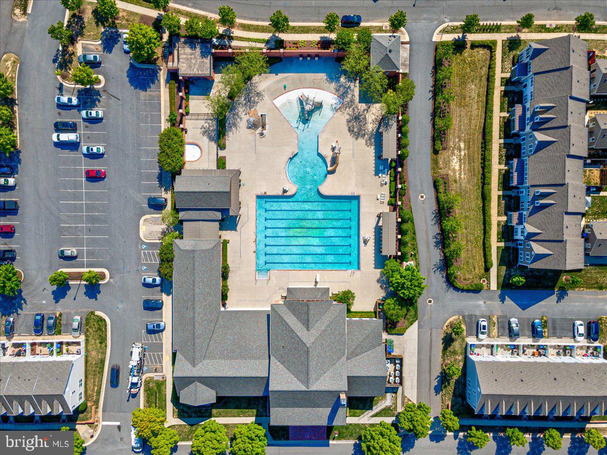 LADYSMITH VILLAGE - Residential