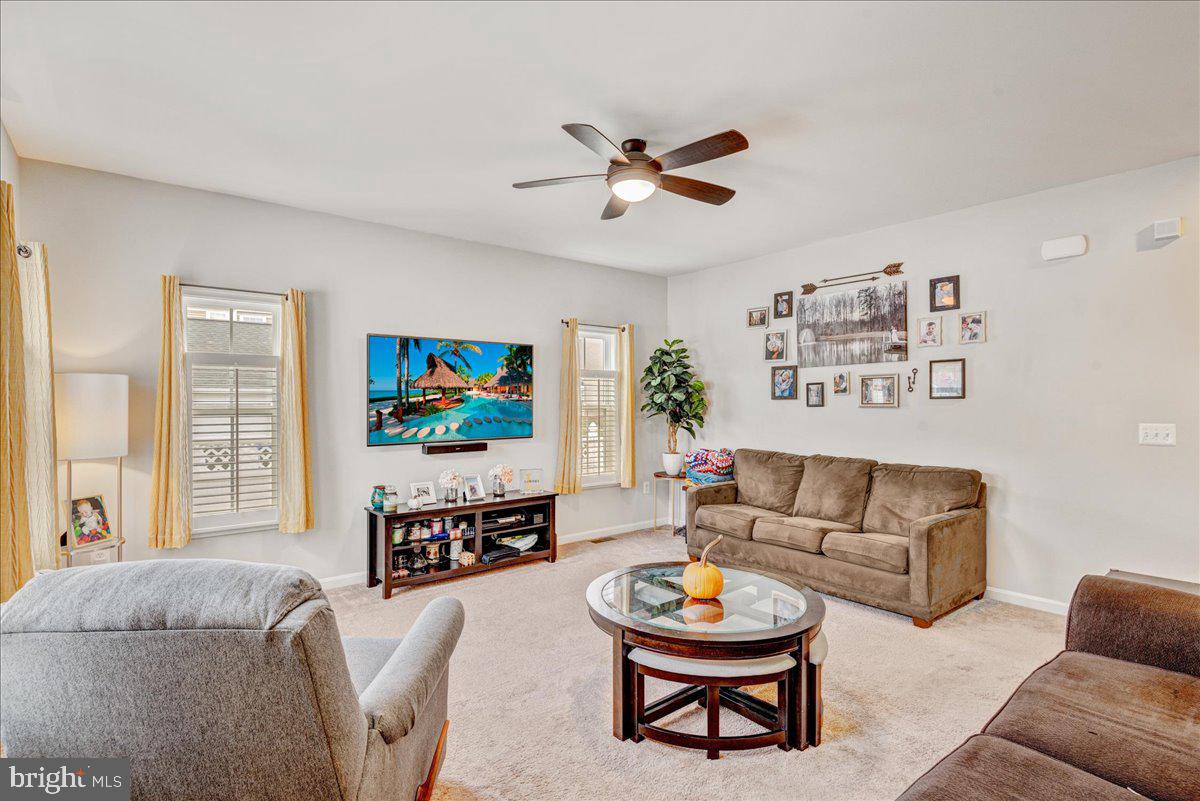 LADYSMITH VILLAGE - Residential