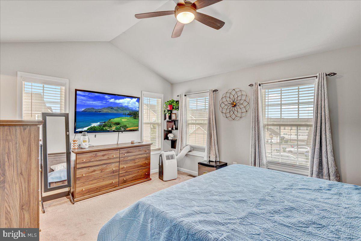 LADYSMITH VILLAGE - Residential