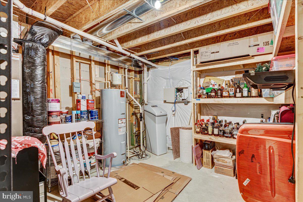 LADYSMITH VILLAGE - Residential