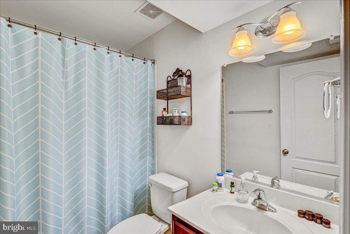 LADYSMITH VILLAGE - Residential