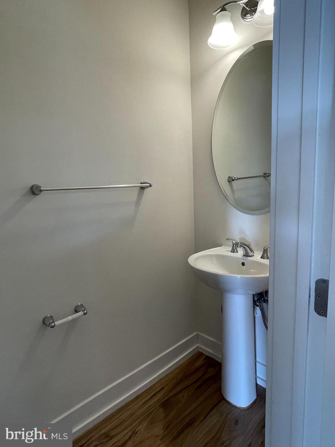 BROWNSTONES AT VF - Residential Lease