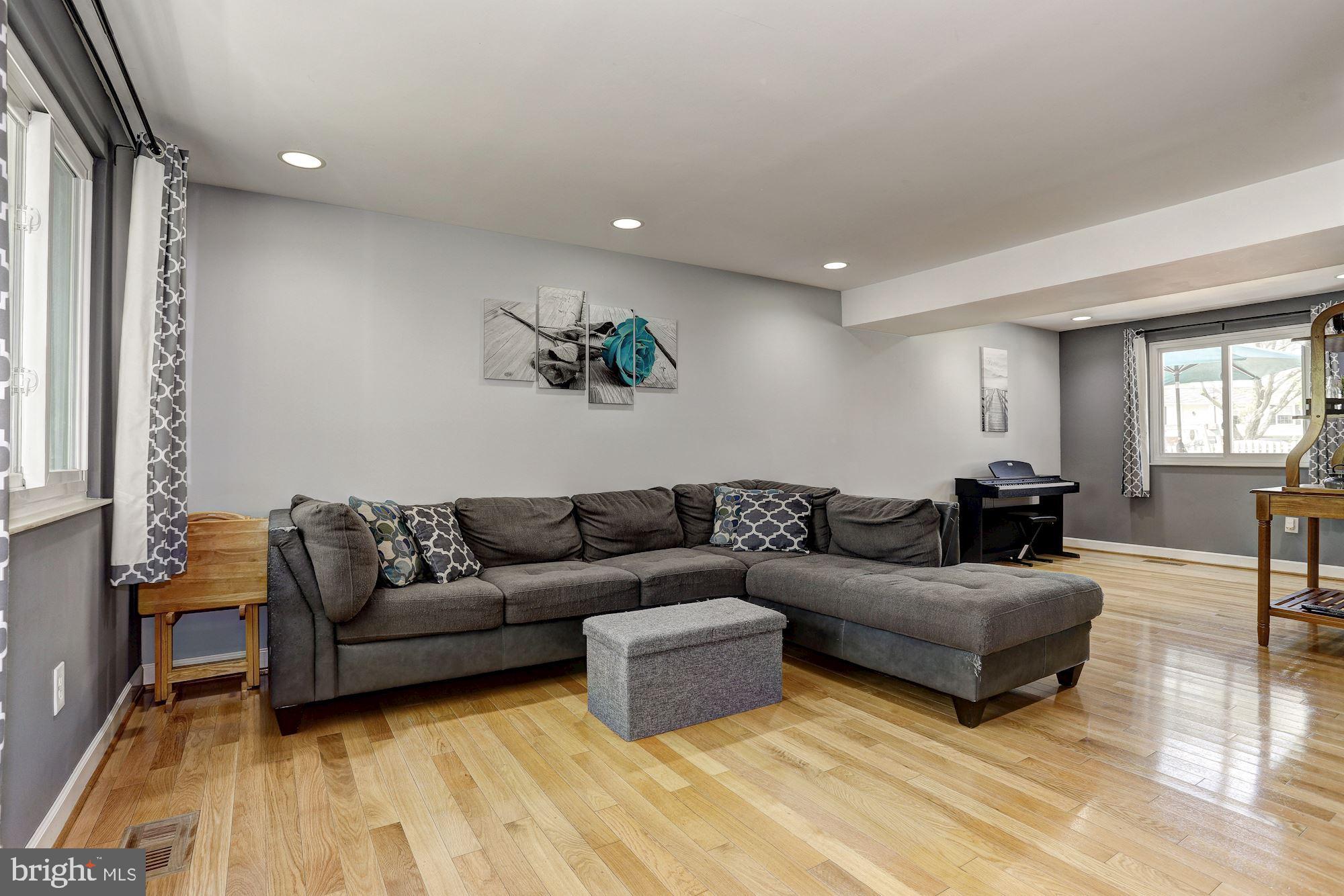 CHESTERFIELD - Residential