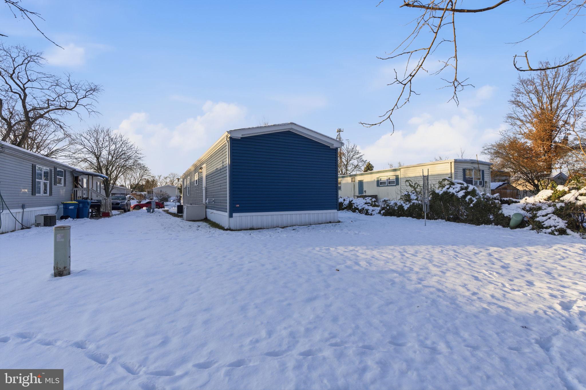 PENNWOOD CROSSING - Residential