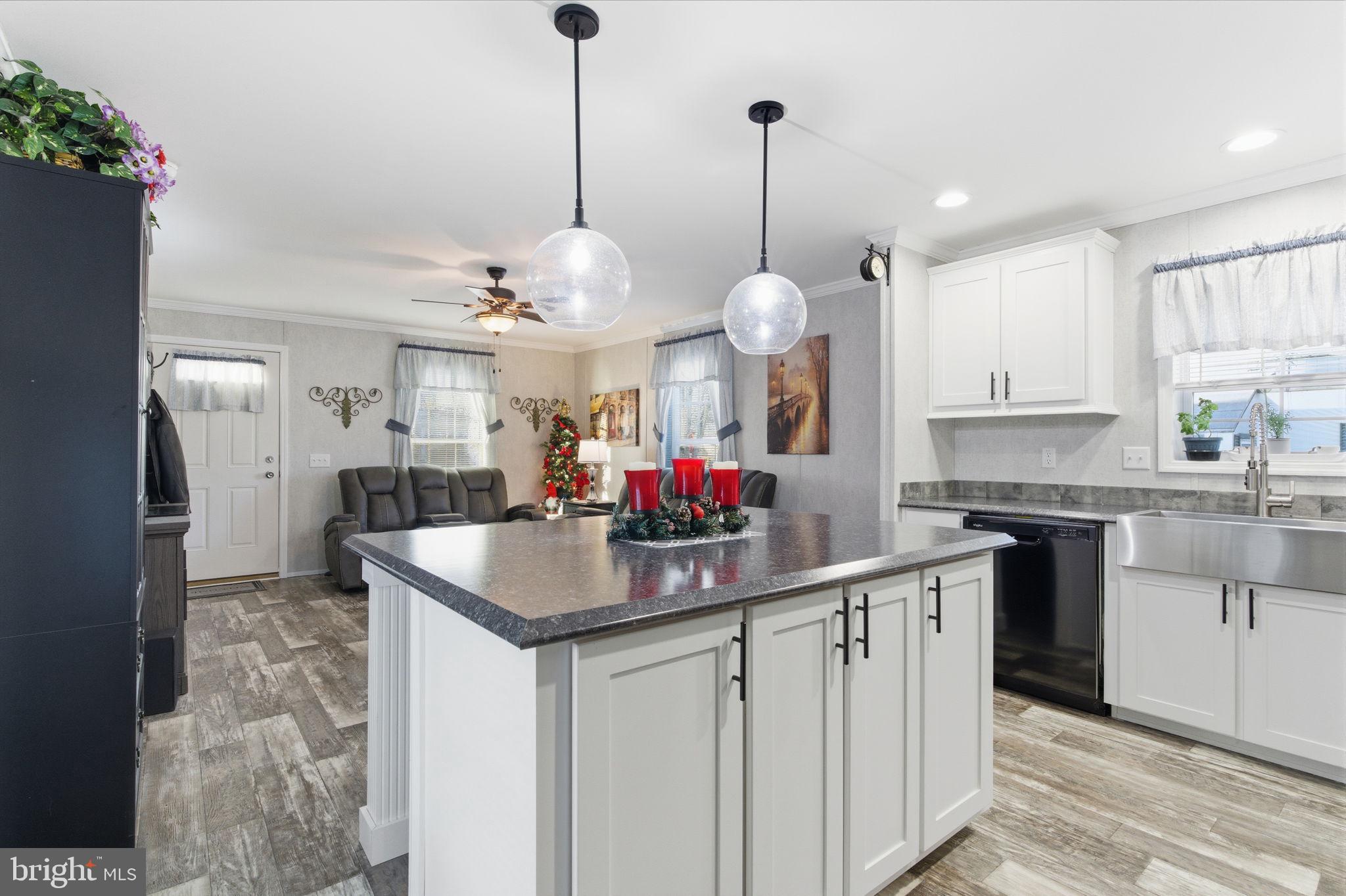 PENNWOOD CROSSING - Residential