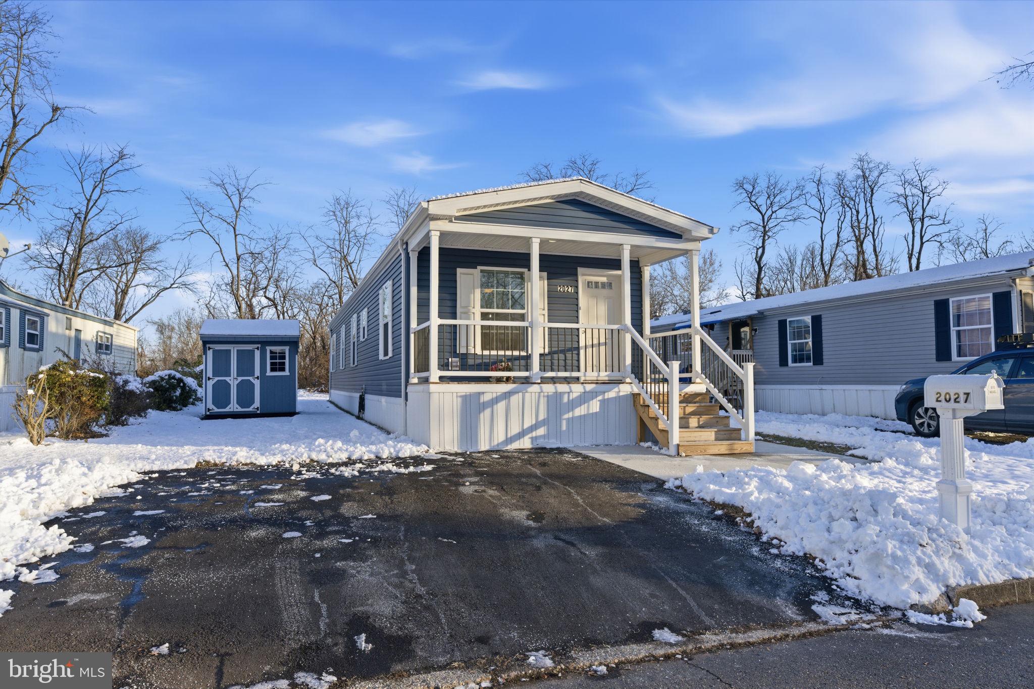 PENNWOOD CROSSING - Residential