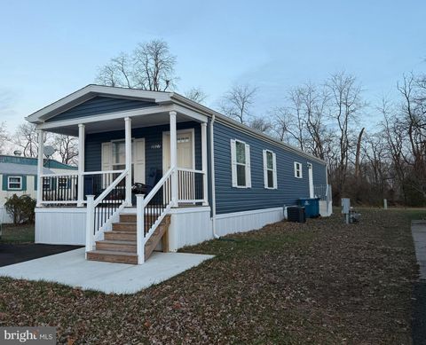 2027 BEATTY DRIVE MORRISVILLE PA 19067