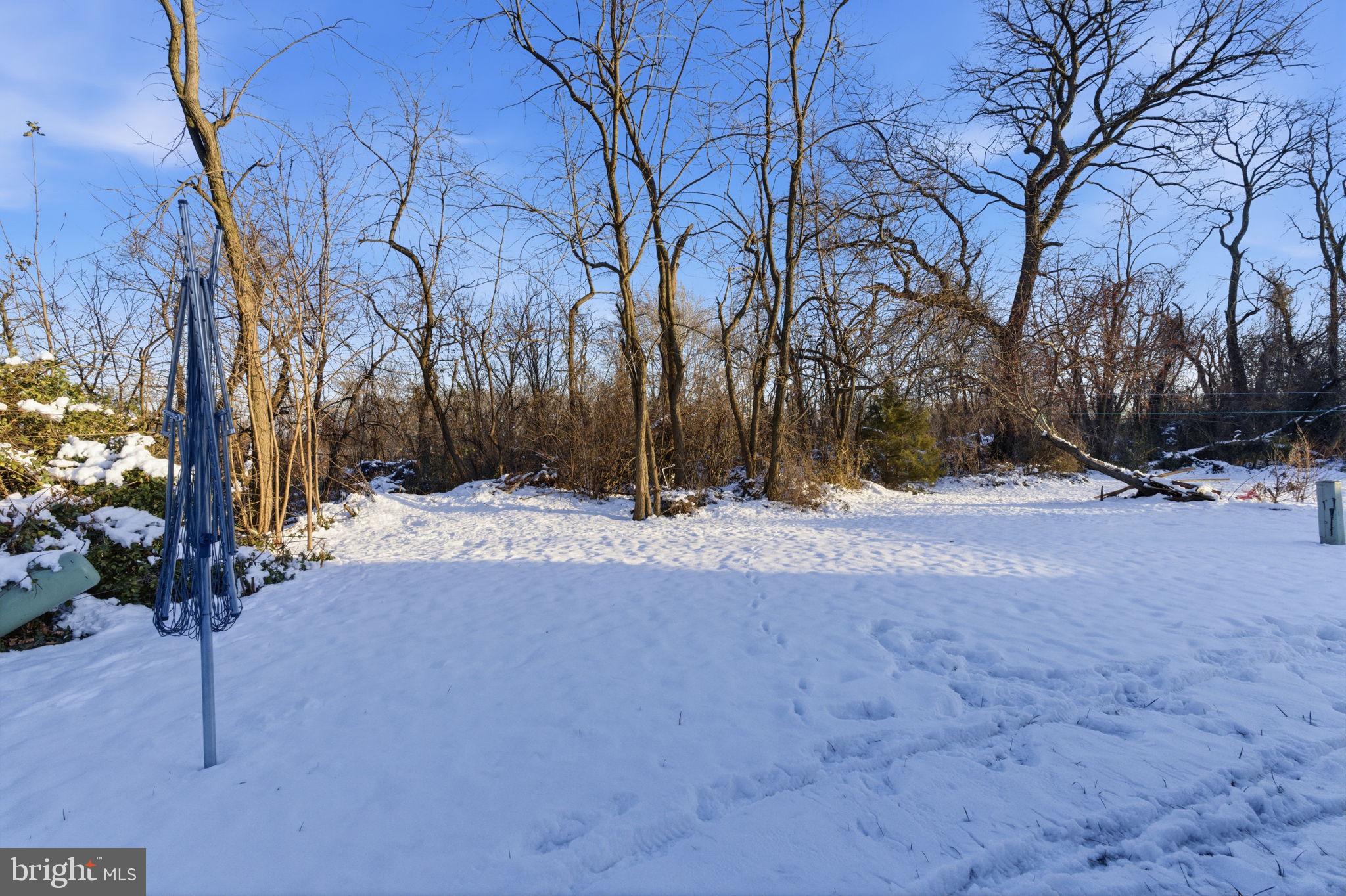 PENNWOOD CROSSING - Residential