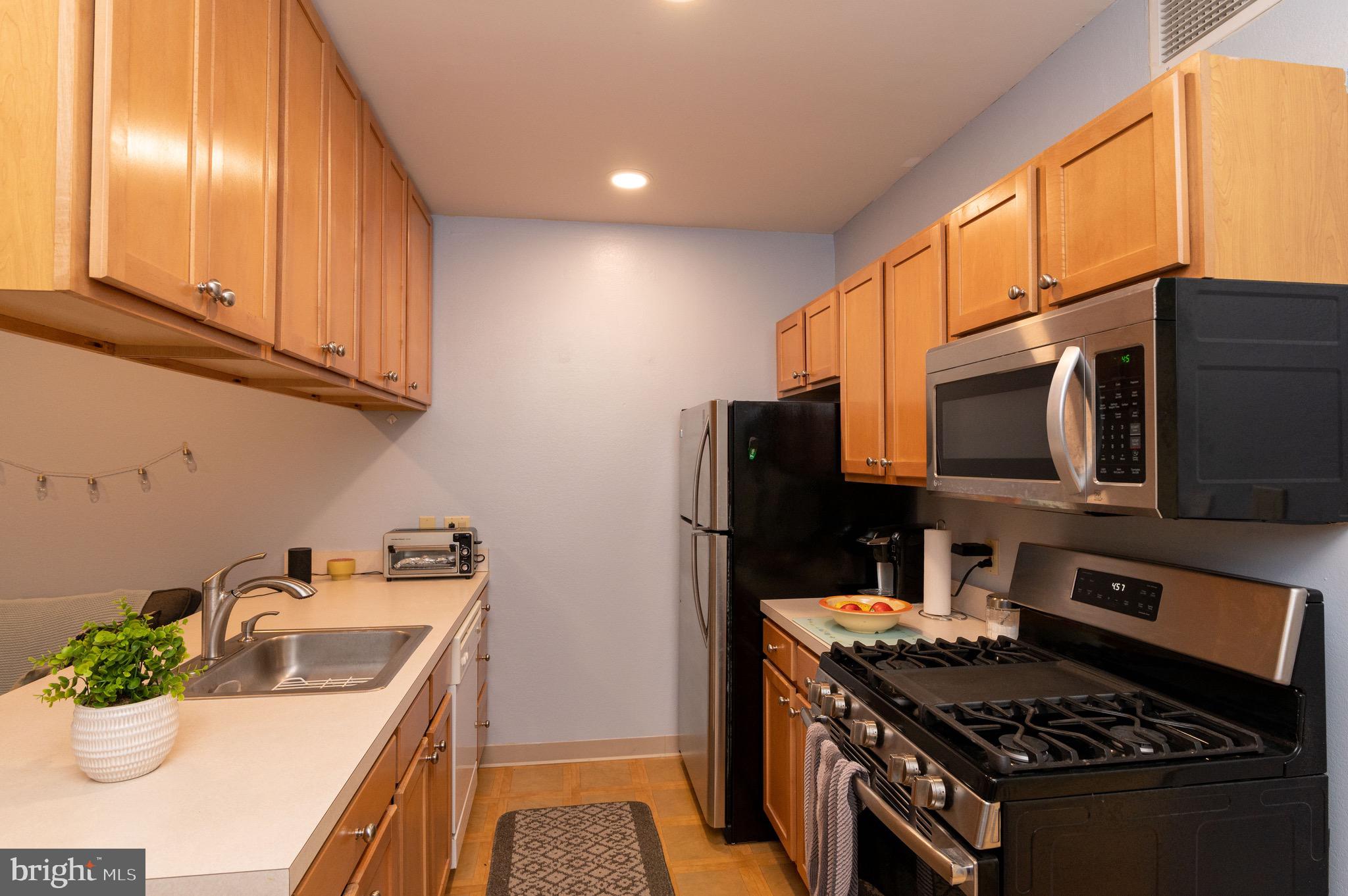 CHINATOWN - Residential