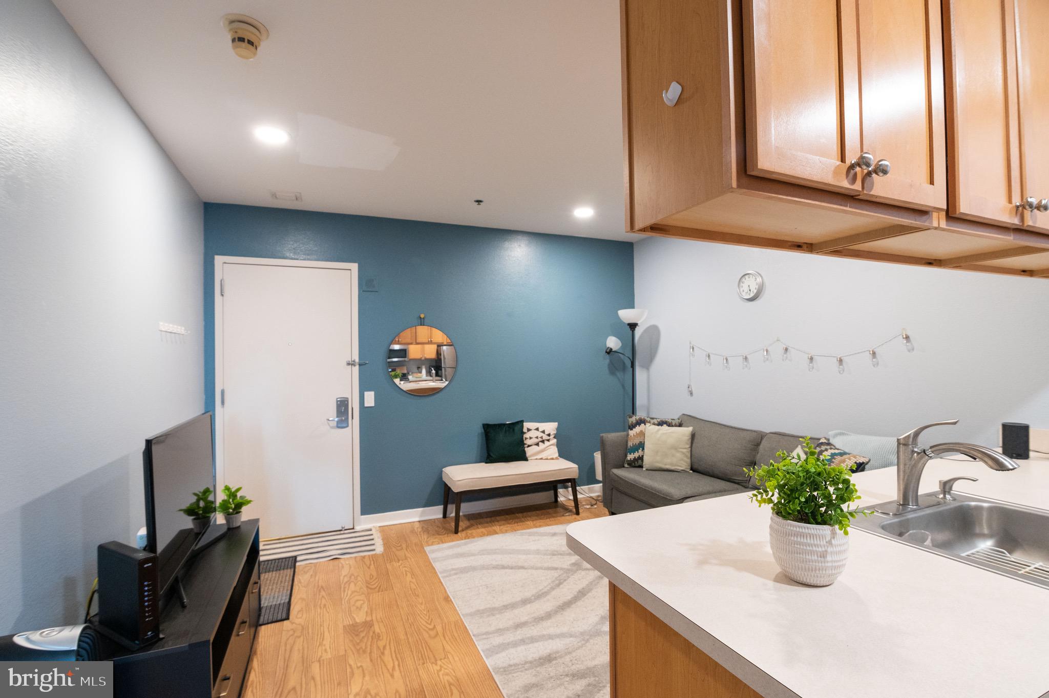 CHINATOWN - Residential
