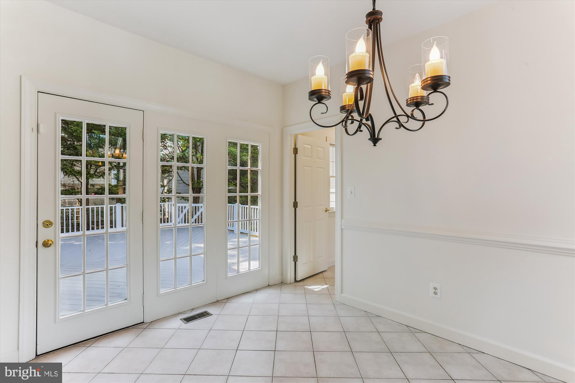 KENTLANDS - Residential