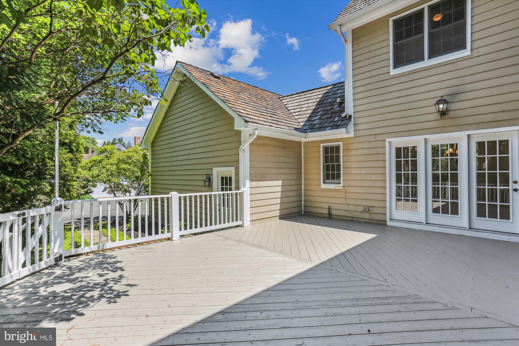 KENTLANDS - Residential