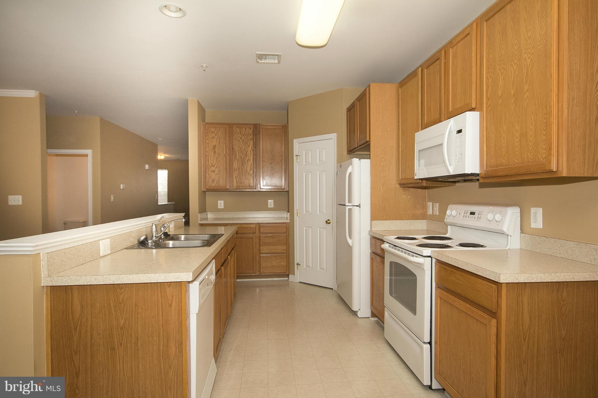GREENWAY FARMS - Residential Lease