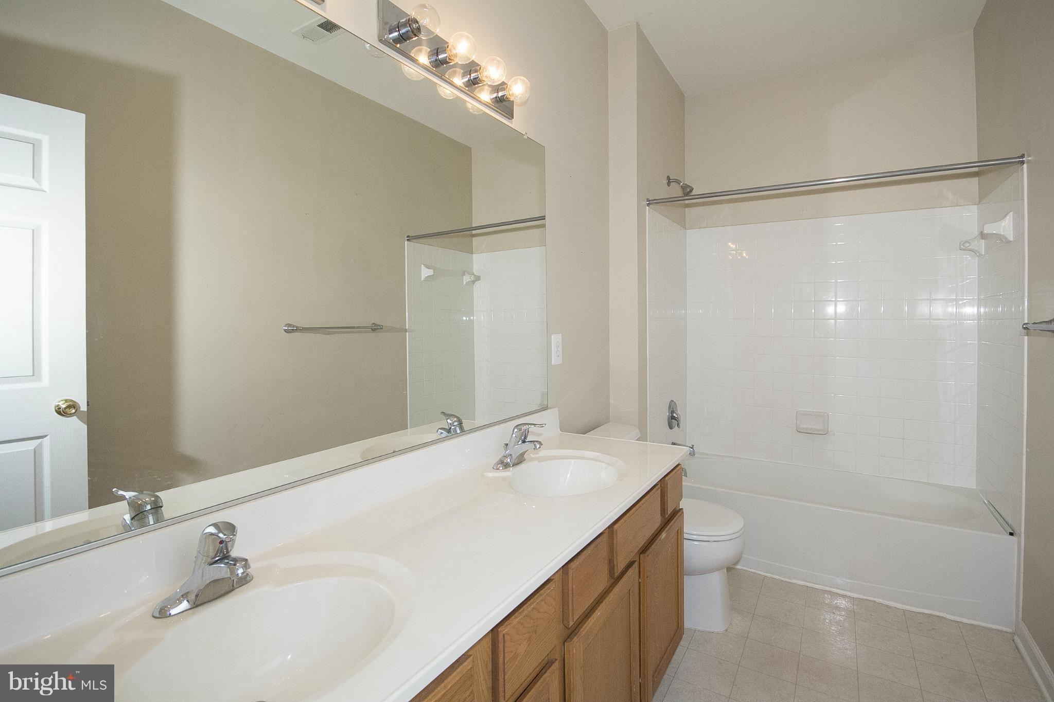 GREENWAY FARMS - Residential Lease