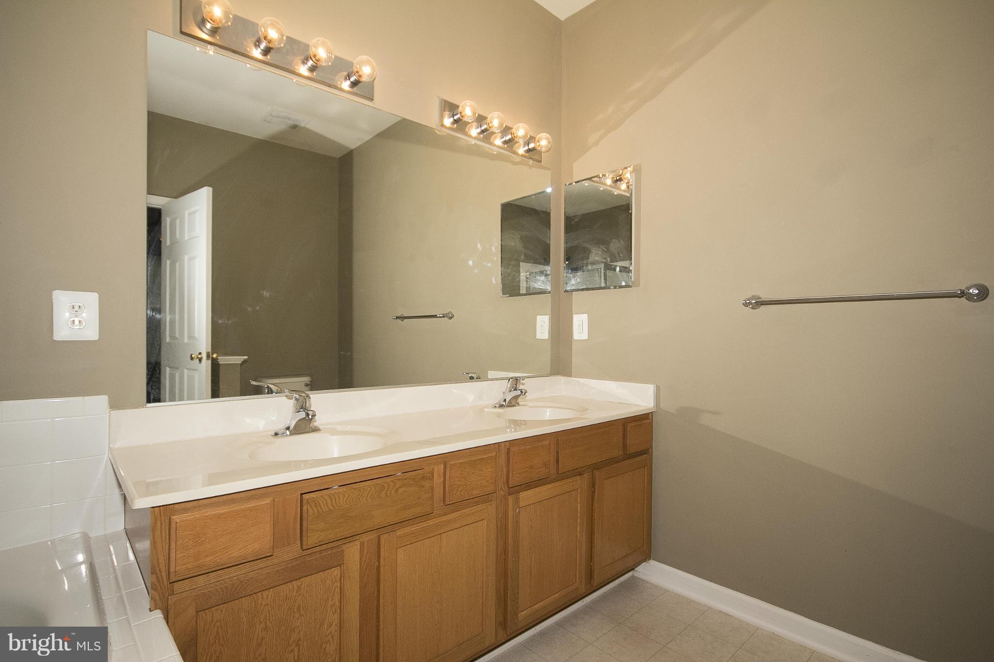 GREENWAY FARMS - Residential Lease