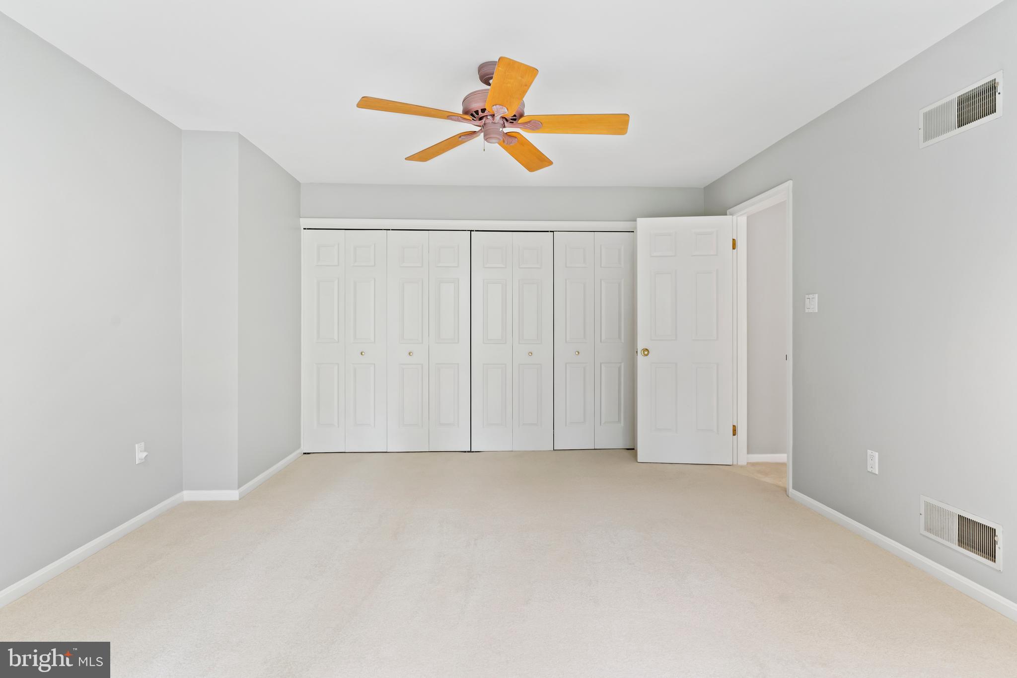 DEVONSHIRE SQUARE - Residential