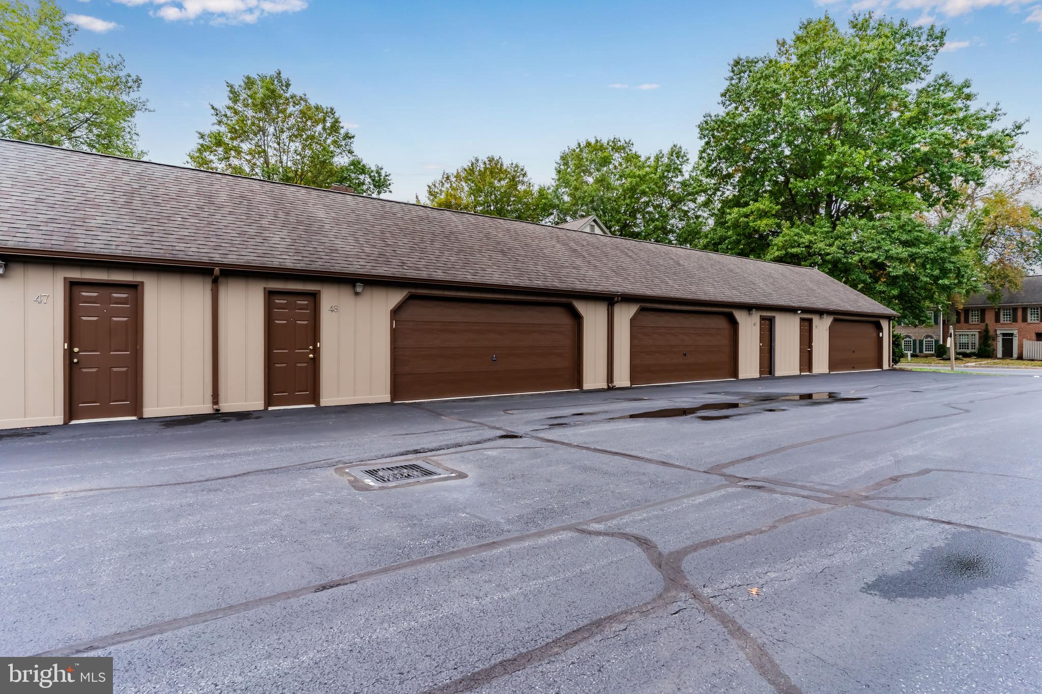 DEVONSHIRE SQUARE - Residential